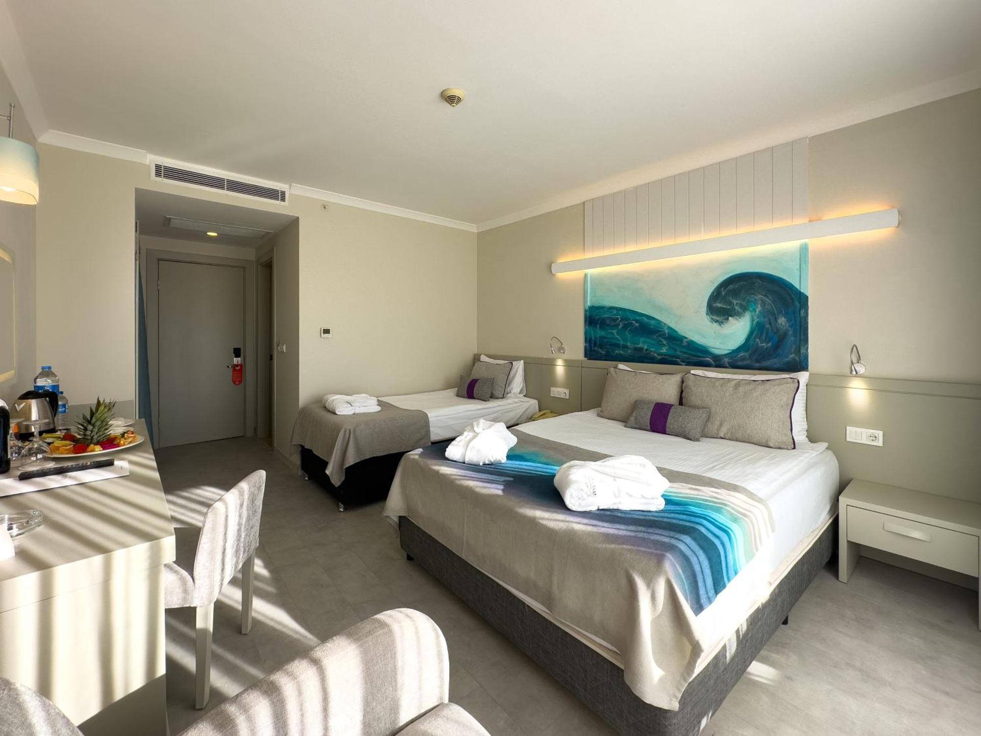 Catamaran Quality Times Hotel เกเมร์ ภายนอก รูปภาพ