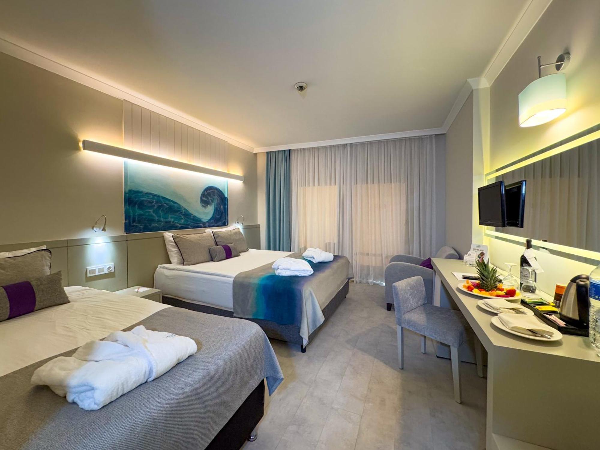 Catamaran Quality Times Hotel เกเมร์ ภายนอก รูปภาพ